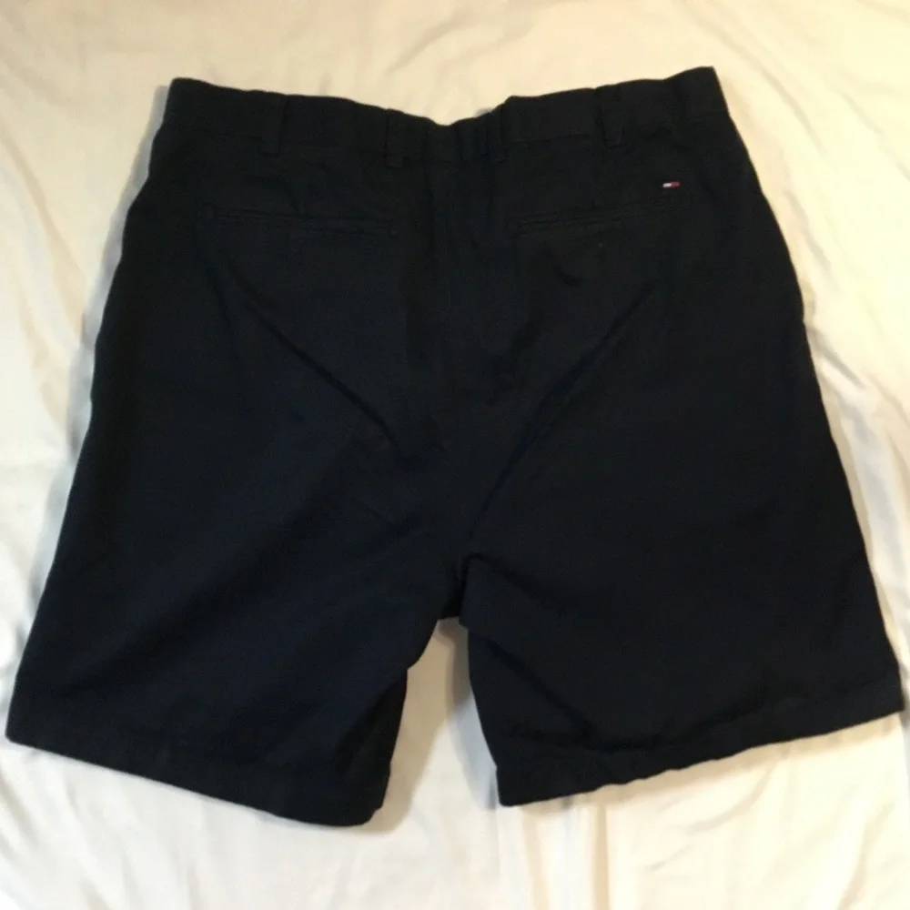 Tommy Hilfiger Navy Blue Mens Bermuda Shorts Size 38